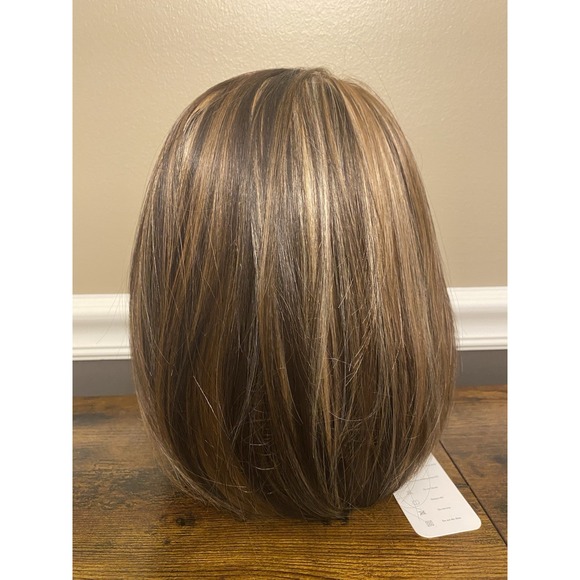 Short Straight Bob Synthetic Hair Wig Full Lace Front Brown Blonde Highlight 12" - Picture 4 of 8